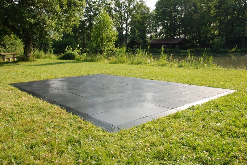 Eventboden 50x50cm aus Kunststoff (ohne Lochung)