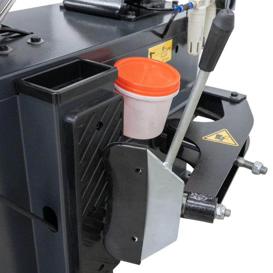 PKW Reifenmontiermaschine 1021 und Radwuchtmaschine "ECO"