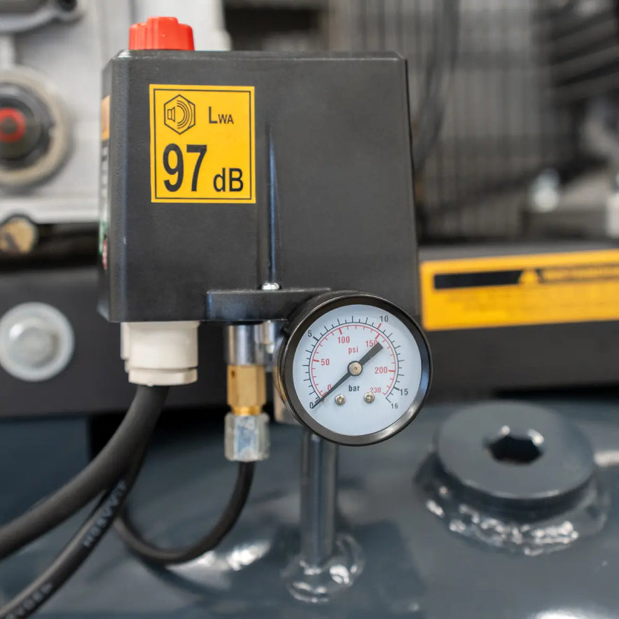 Werkstattkompressor 400 V / 10 bar / 270 l Tank